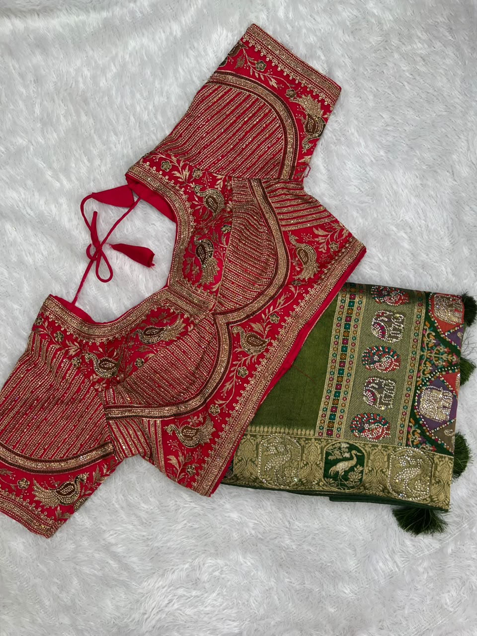 Anula Nexus Heritage Zarkhan Bottle Green Viscose Satin Saree With Heavy Embroidered Stitched Blouse & Unstitched Blouse Piece-3