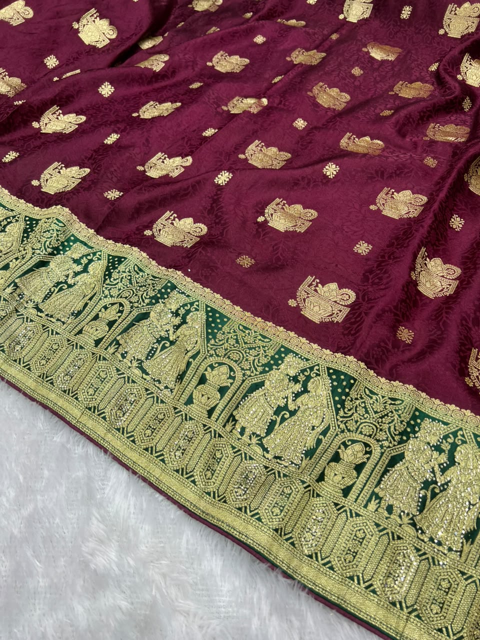 Anula Nexus Heritage Zarkhan Viscose Satin Saree With Heavy Embroidered Stitched Blouse & Unstitched Blouse Piece, Wine Purple & Emerald Green-11