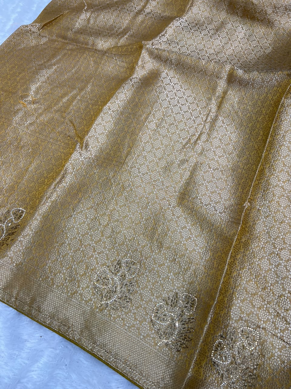 Anula Nexus Mustard Yellow Premium Linen Saree With Heavy Handwork, Designer Woven Border & Tassel Detailing, Matching Unstitched Blouse Piece Included-2