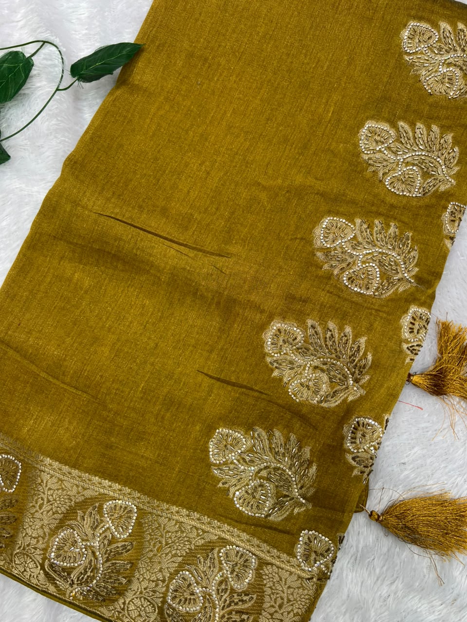 Anula Nexus Mustard Yellow Premium Linen Saree With Heavy Handwork, Designer Woven Border & Tassel Detailing, Matching Unstitched Blouse Piece Included-4