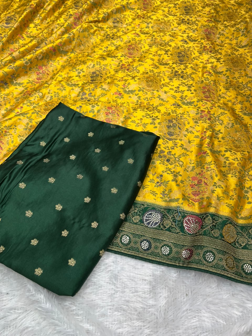 Anula Nexus Mustard Yellow Satin Saree With Floral Weaving, Pearl Work Designer Border, Bottle Green Pallu & Unstitched Blouse Piece-5