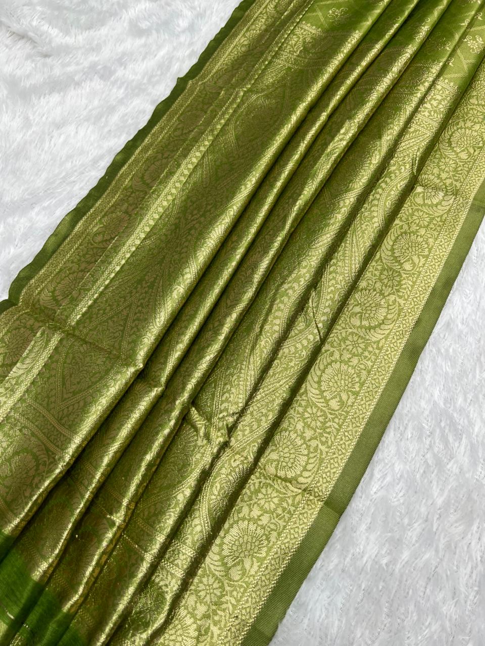 Anula Nexus Olive Green Cotton Saree With Floral Butta Weaving, Rich Zari Pallu & Matching Unstitched Blouse Piece-5