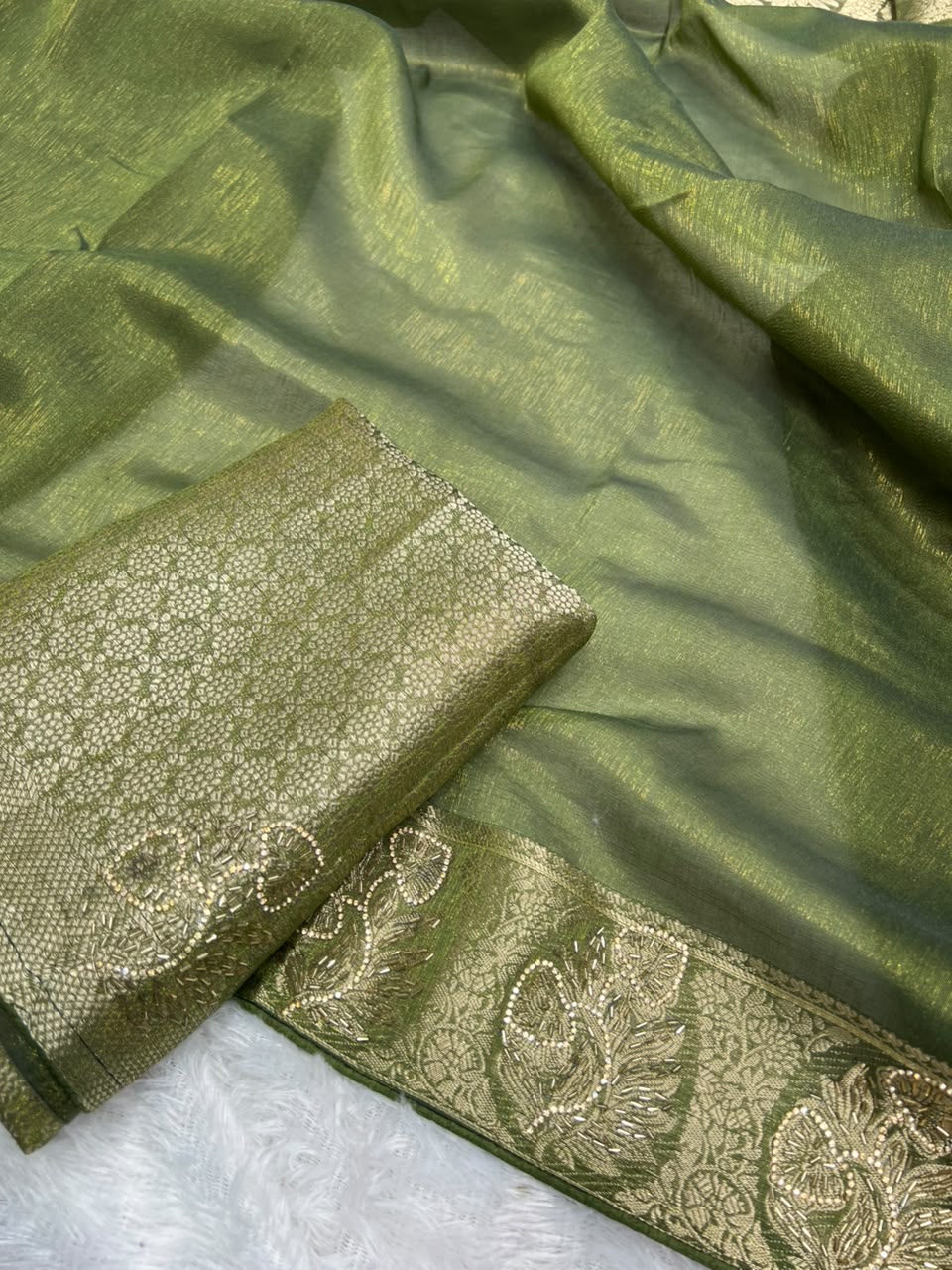 Anula Nexus Olive Green Premium Linen Saree With Heavy Handwork, Designer Woven Border & Tassel Detailing, Matching Unstitched Blouse Piece Included-3