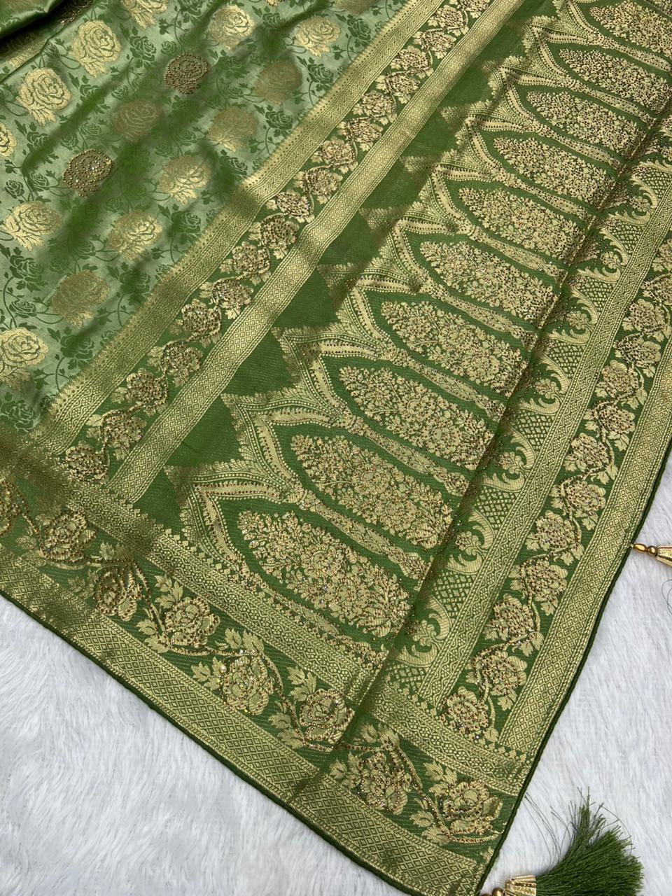 Anula Nexus Olive Green Satin Saree With Designer Woven Floral Butta, Heritage Border, Heavy Pallu & Matching Unstitched Blouse Piece-8