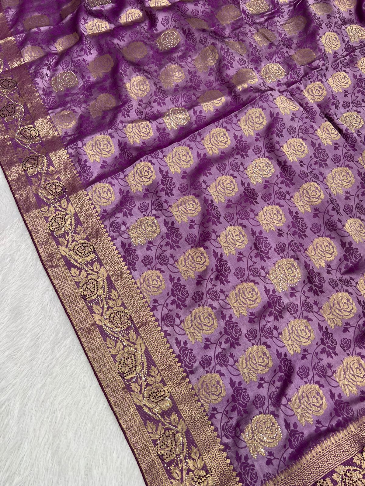 Anula Nexus Royal Purple Satin Saree With Gold Floral Weaving, Matching Unstitched Blouse Piece, Heritage Border & Designer Tassel Pallu-7