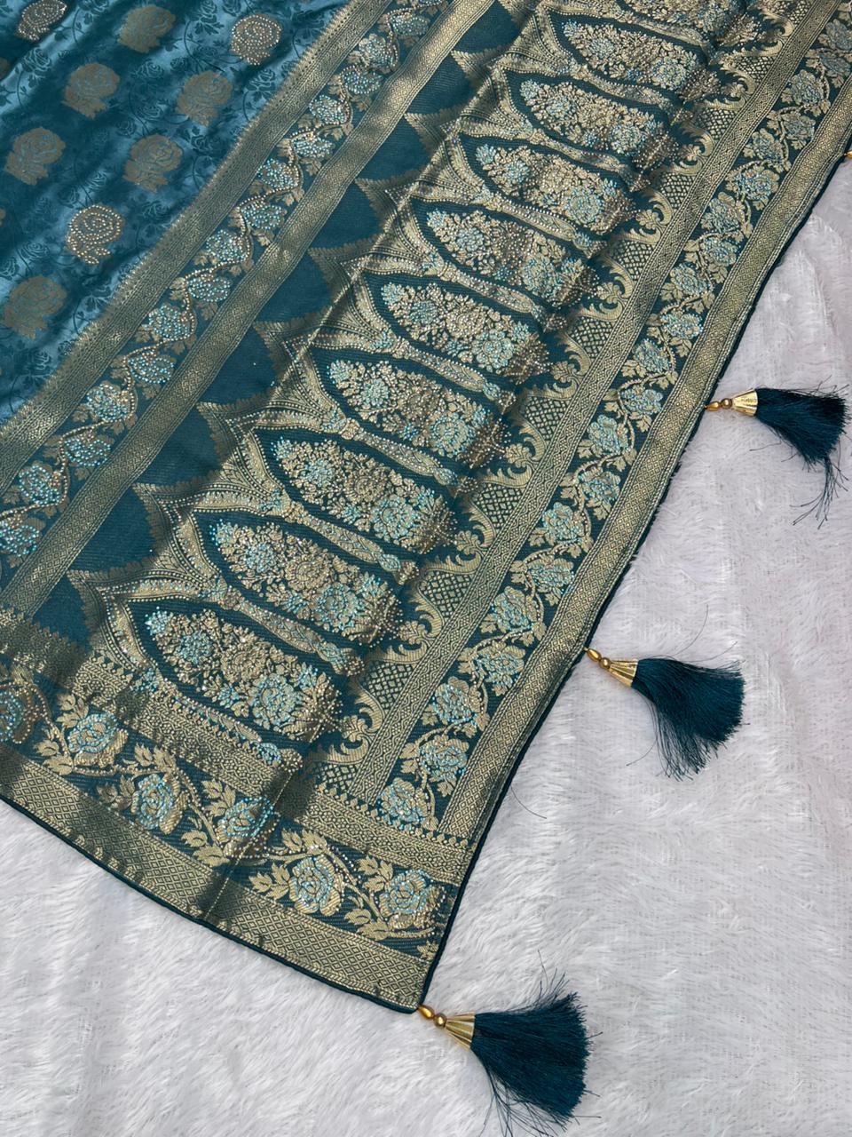 Anula Nexus Teal Blue Satin Saree With Floral Rose Butta, Rich Heritage Border, Designer Pallu & Unstitched Blouse-4
