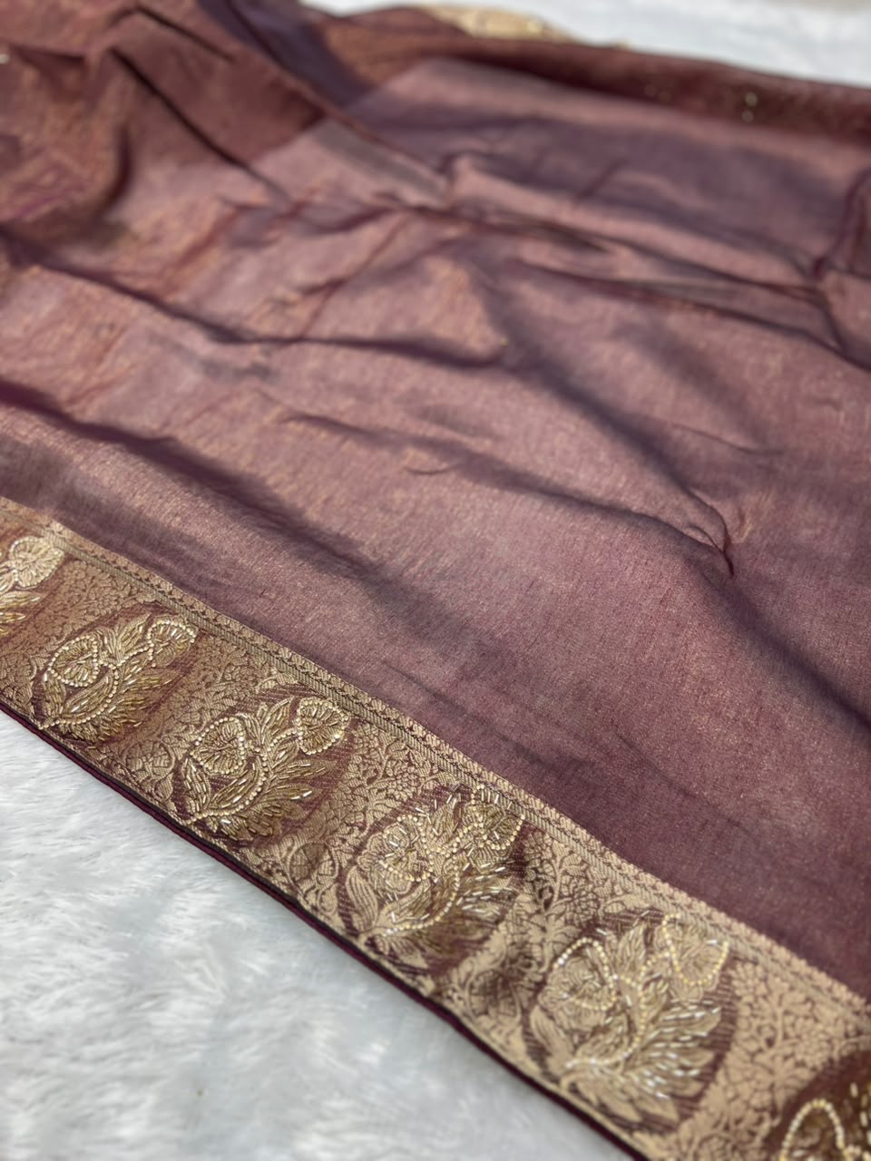 Anula Nexus Wine Purple Premium Linen Saree With Heavy Handwork, Designer Woven Border & Tassel Detailing Matching Unstitched Blouse Piece Included-5