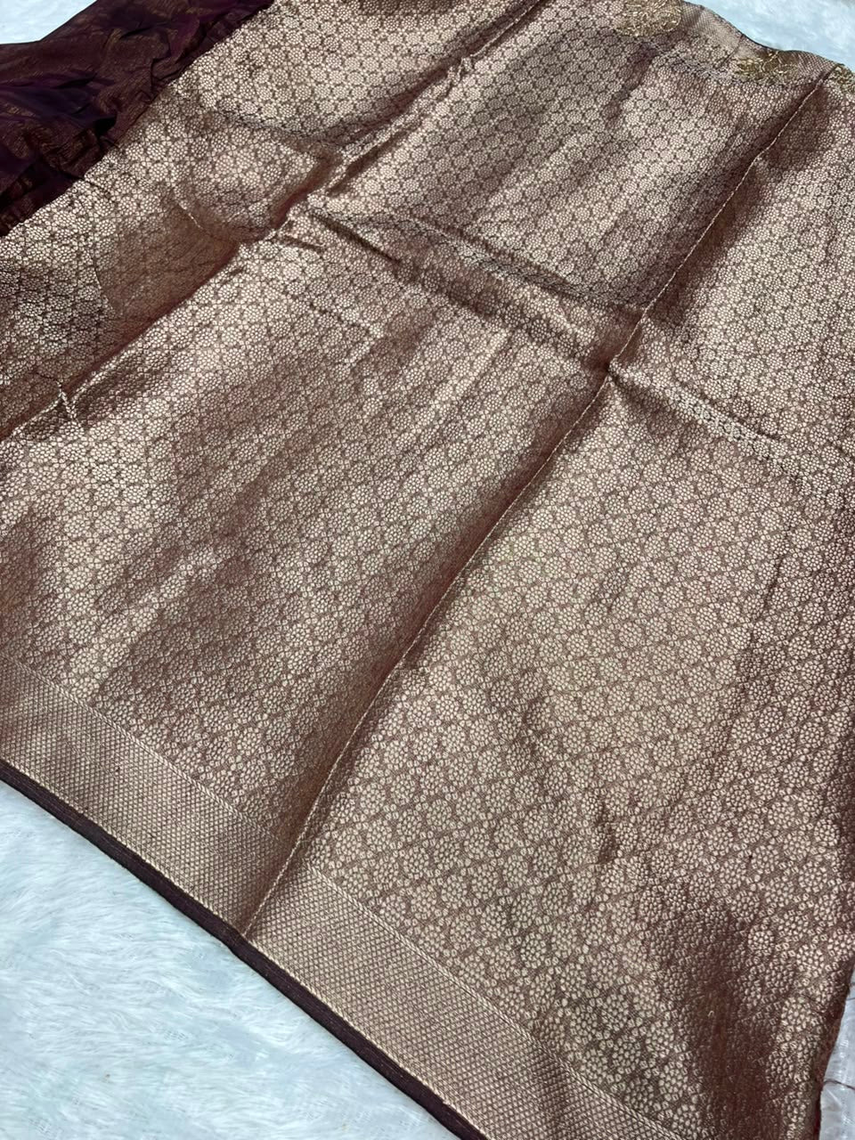 Anula Nexus Wine Purple Premium Linen Saree With Heavy Handwork, Designer Woven Border & Tassel Detailing Matching Unstitched Blouse Piece Included-6